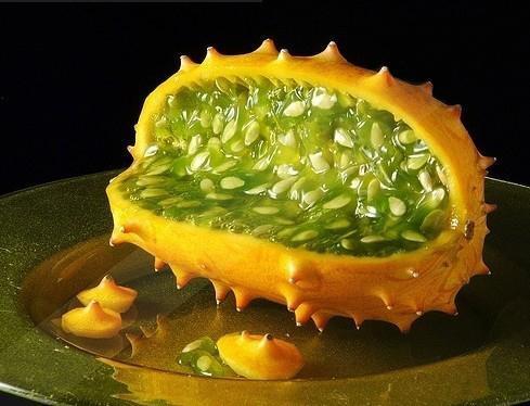 吃角瓜要削皮吗图片视频,削皮技巧揭秘