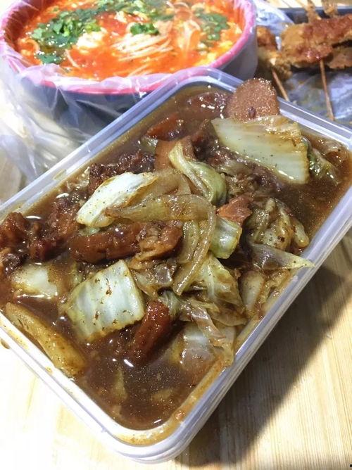 麻瓜喜欢吃夜宵吗视频,深夜美食诱惑大揭秘