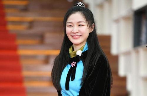 金靖表演吃瓜视频,搞笑演绎，笑料连连