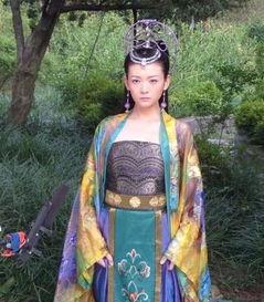 爱妃吃瓜完整视频播放,全程视频深度解析