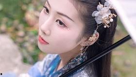 吃瓜第二弹汉服视频,探寻古韵风华，第二弹吃瓜视频带你领略传统服饰魅力