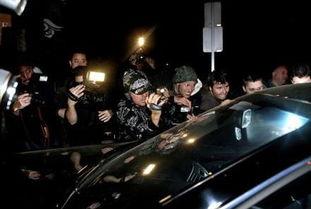 吃瓜群众加狗仔队视频,揭秘娱乐圈幕后真相