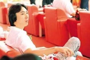 中国首富吃瓜群众视频,揭秘首富的日常生活与趣味